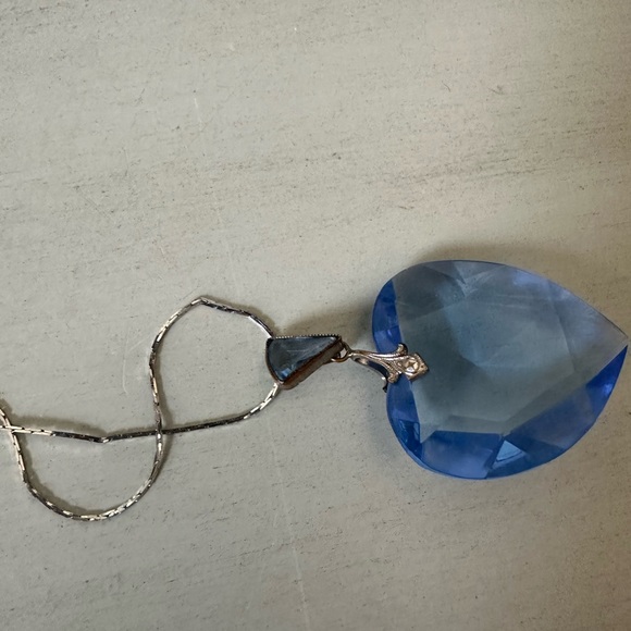 Vintage monet crystal blue heart necklace - Picture 7 of 9